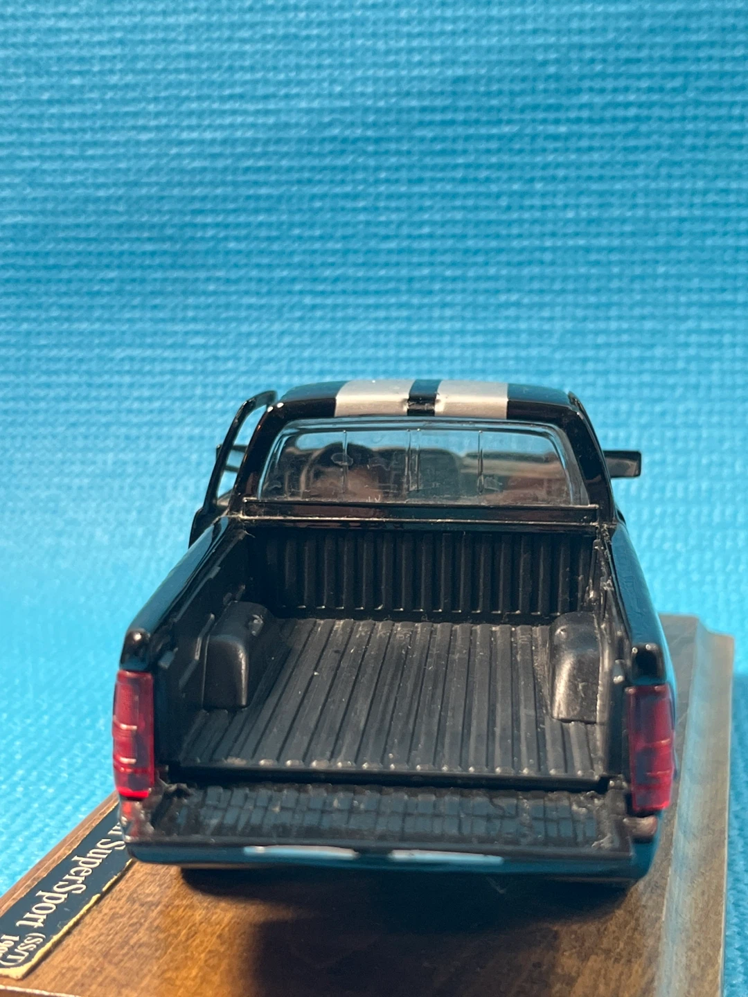 Rare 97 Dodge Ram 1500 SS/T Model 1:26 Maisto Special Edition - photo 5