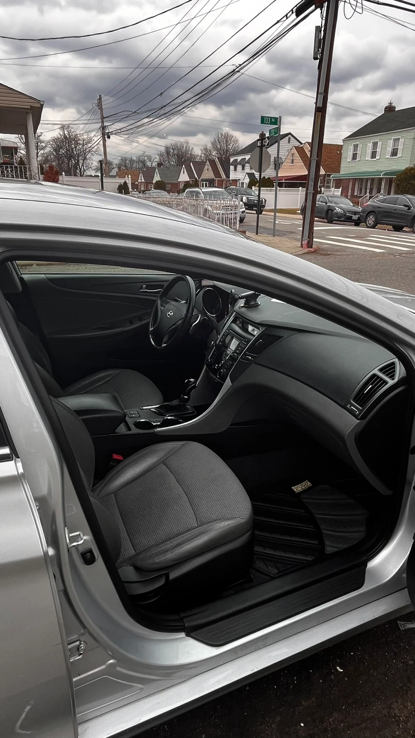 2013 Hyundai Sonata Sedan - photo 5
