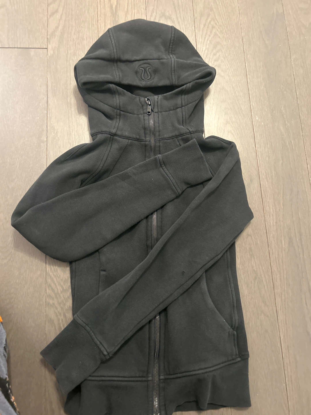 Lululemon Hooded Zip-Up Jacket scuba