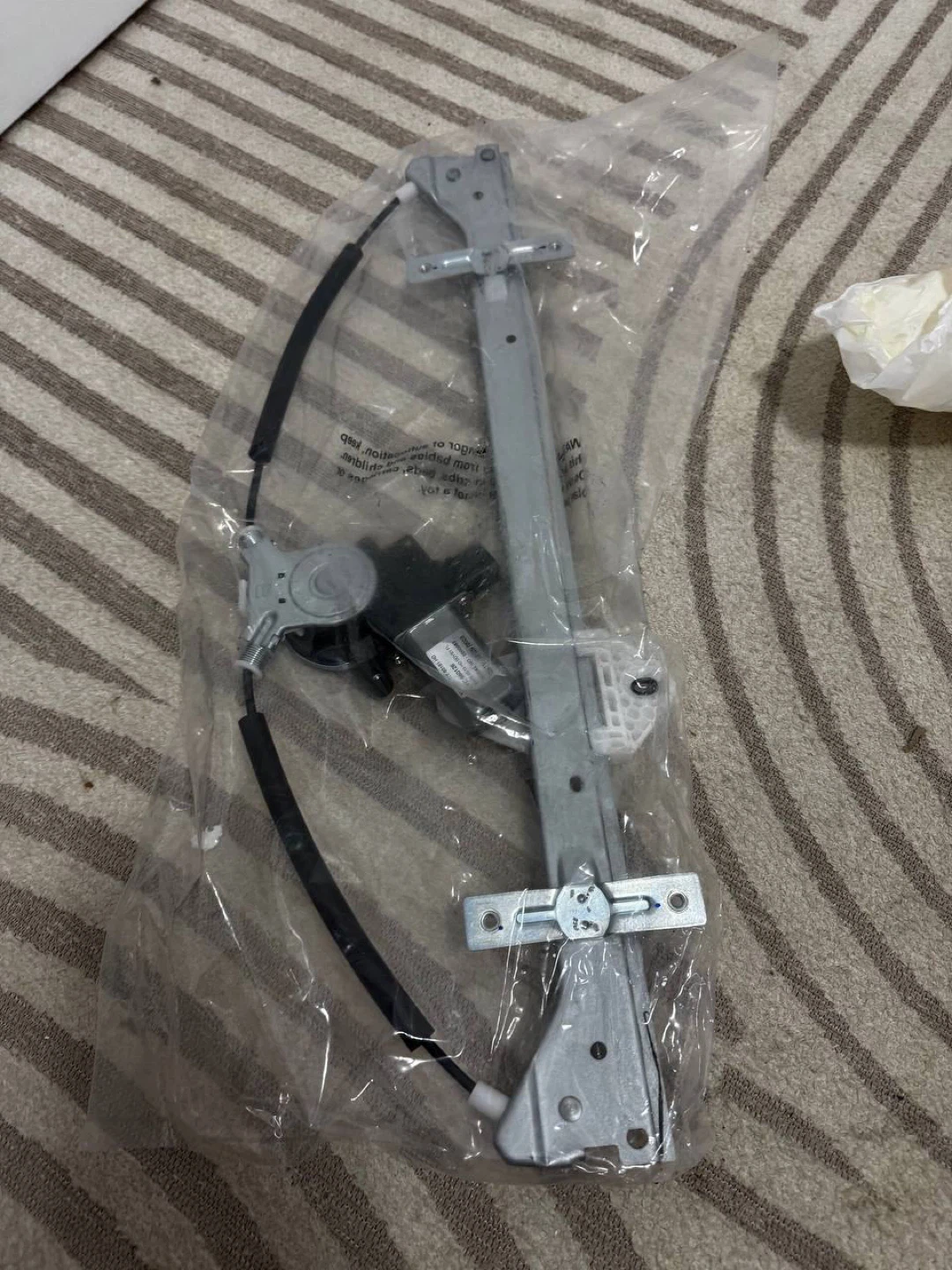 TYC Front Driver Side Window Regulator w/ Motor (Honda - photo 3