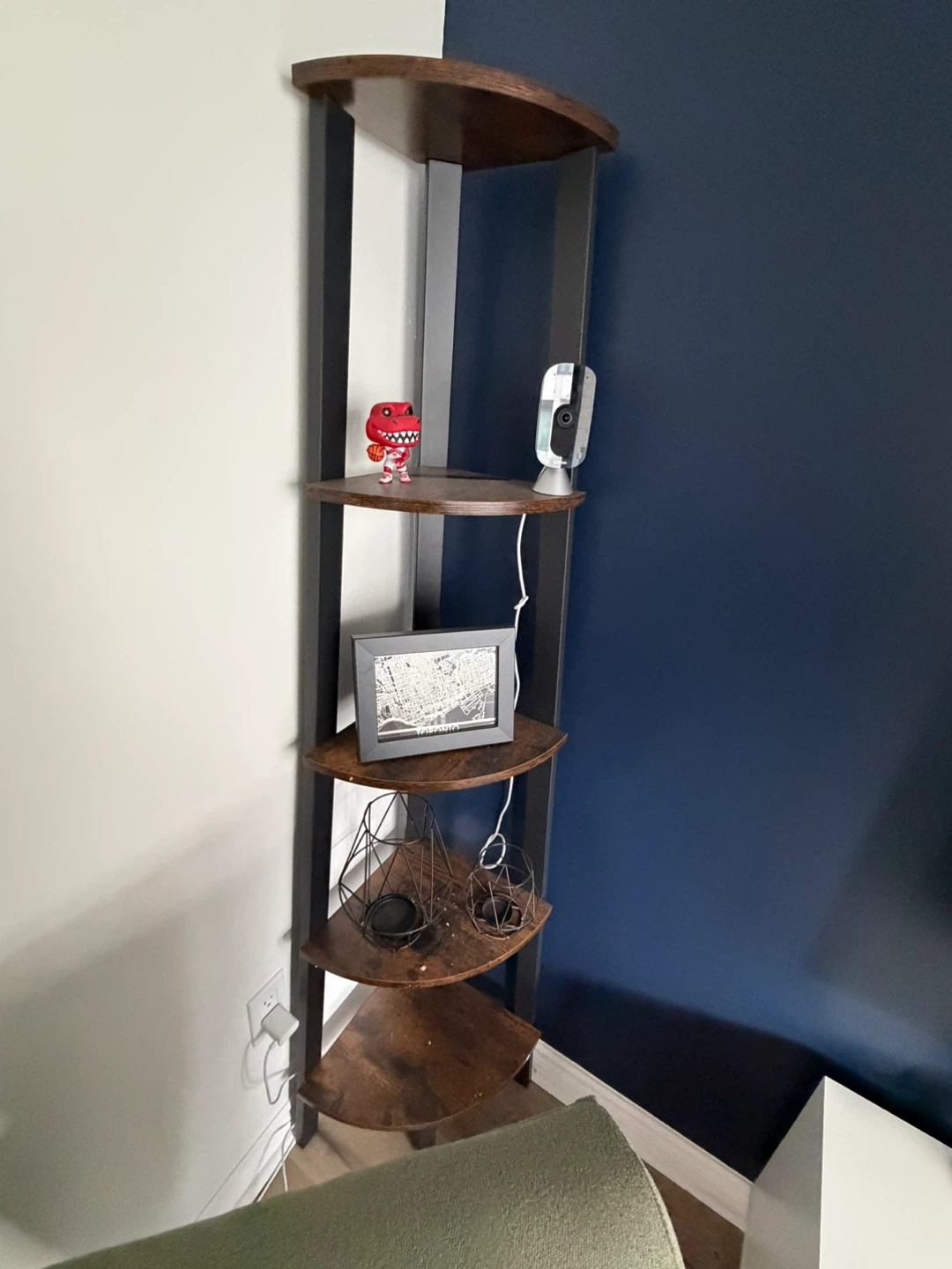 Corner Shelf Unit
