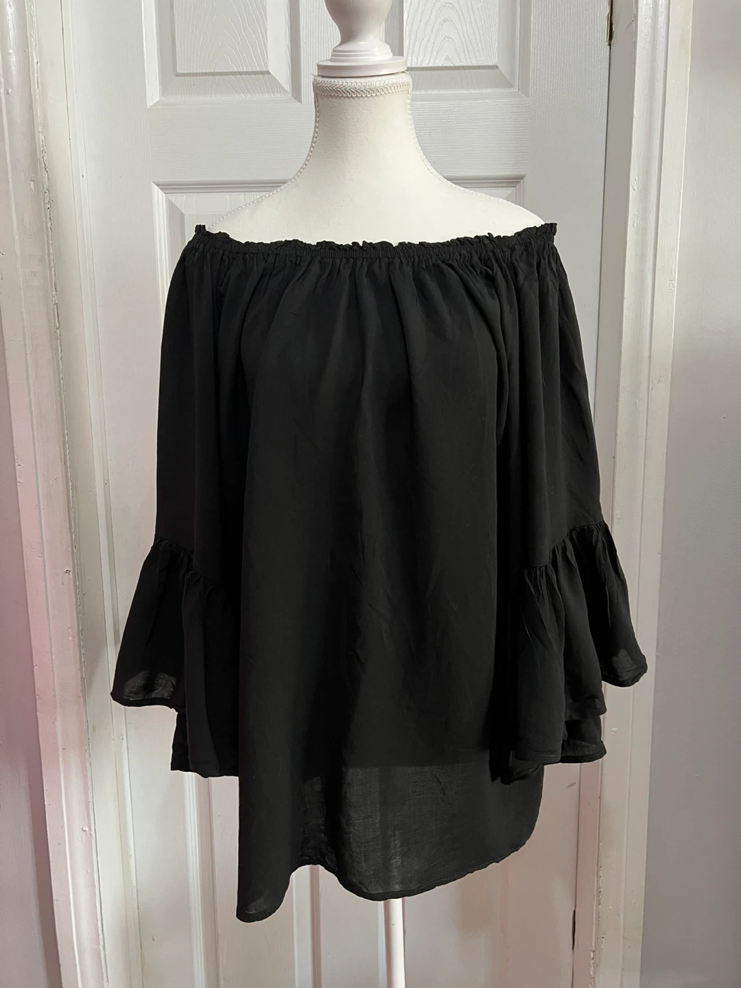 Black Off-the-Shoulder Ruffle Sleeve Blouse