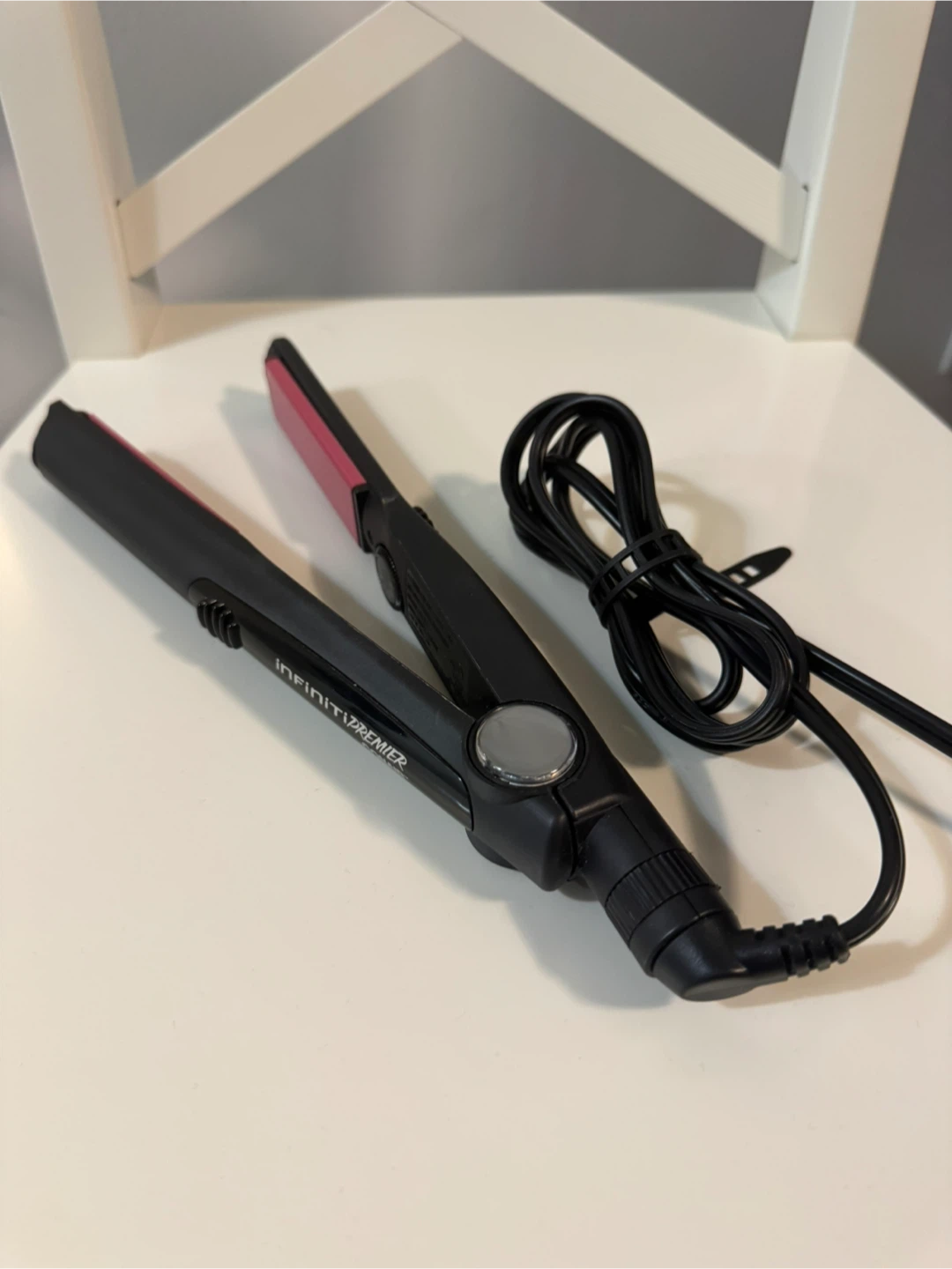 Infiniti Premier by Conair Flat Iron - photo 3