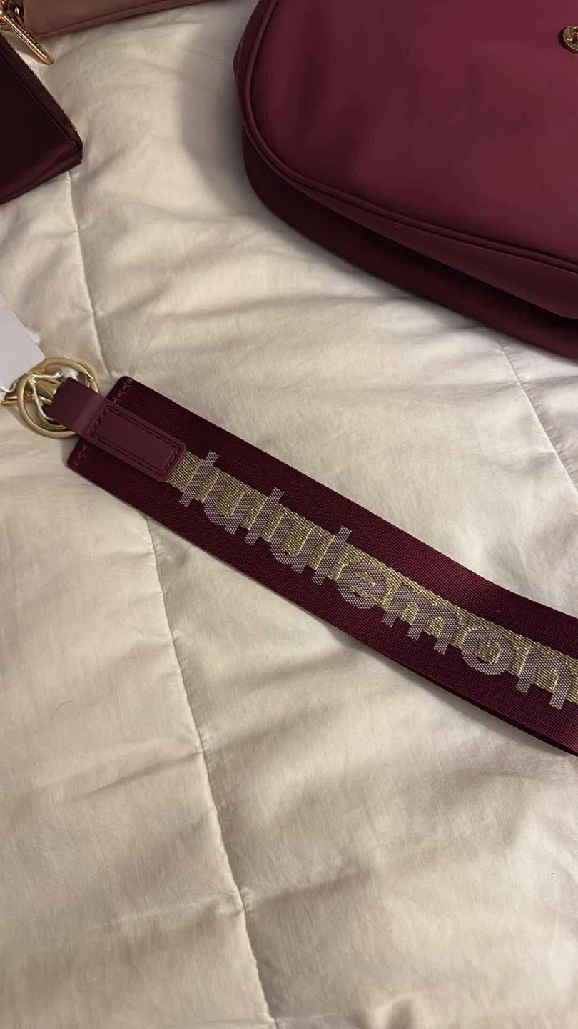 Lululemon Burgundy Bundle - photo 3