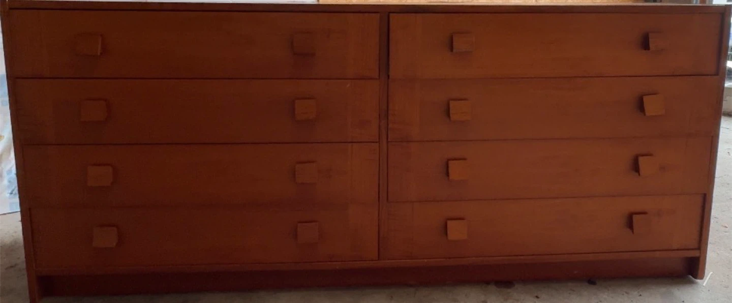 Wooden Dresser with 8 Drawers