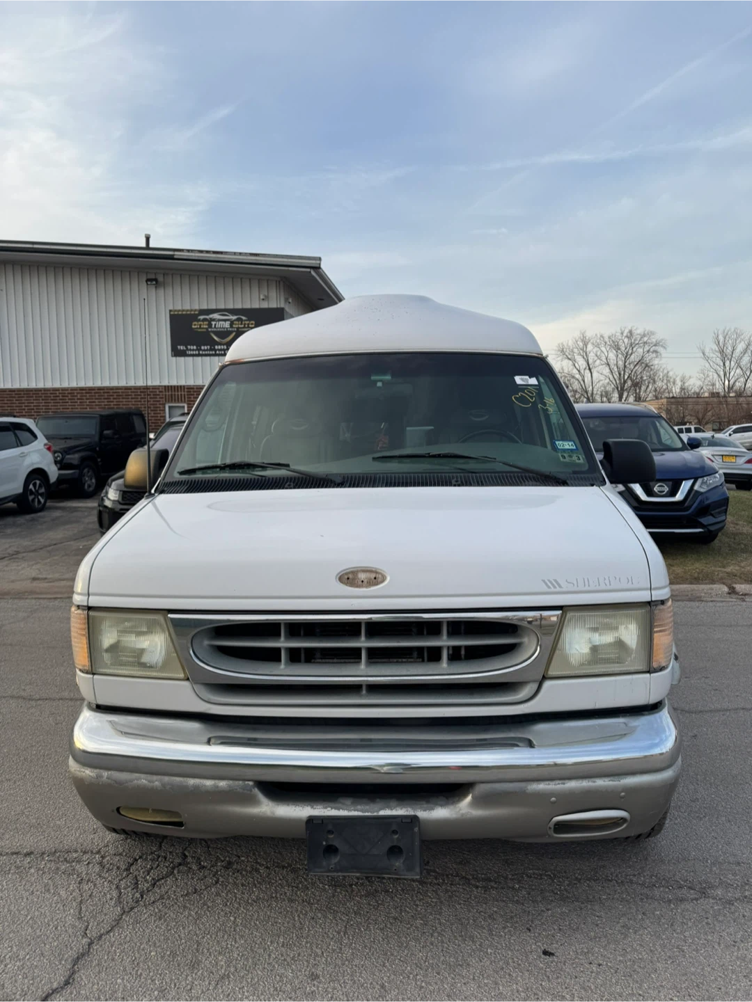 2001 Ford Econoline E150 Passenger · Van