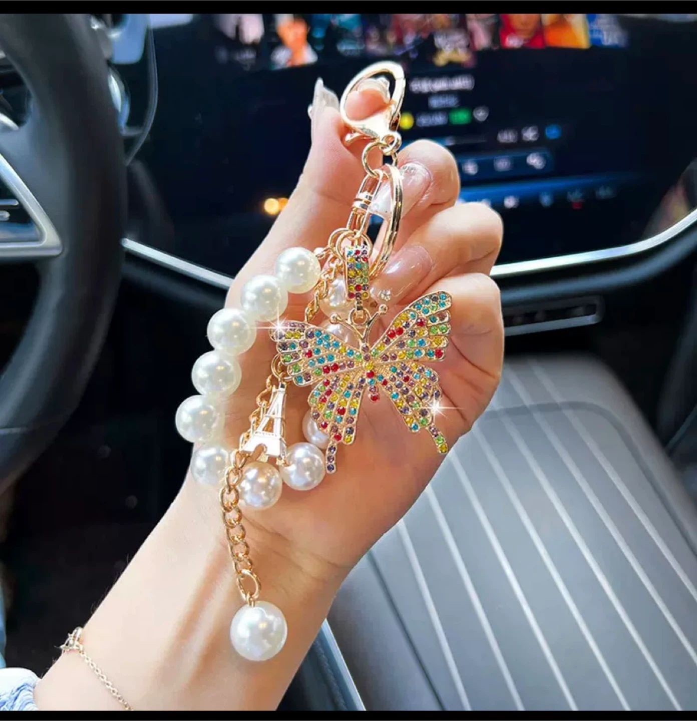 Sparkly Butterfly & Pearl Keychain