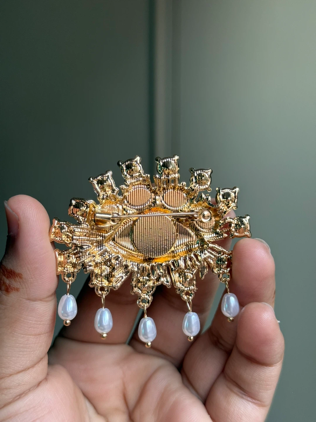 Schiaparelli Inspired Eye brooch - photo 4