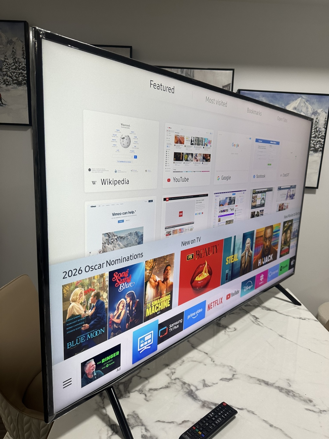 60-inch Samsung 4K Smart TV – Like New Condition