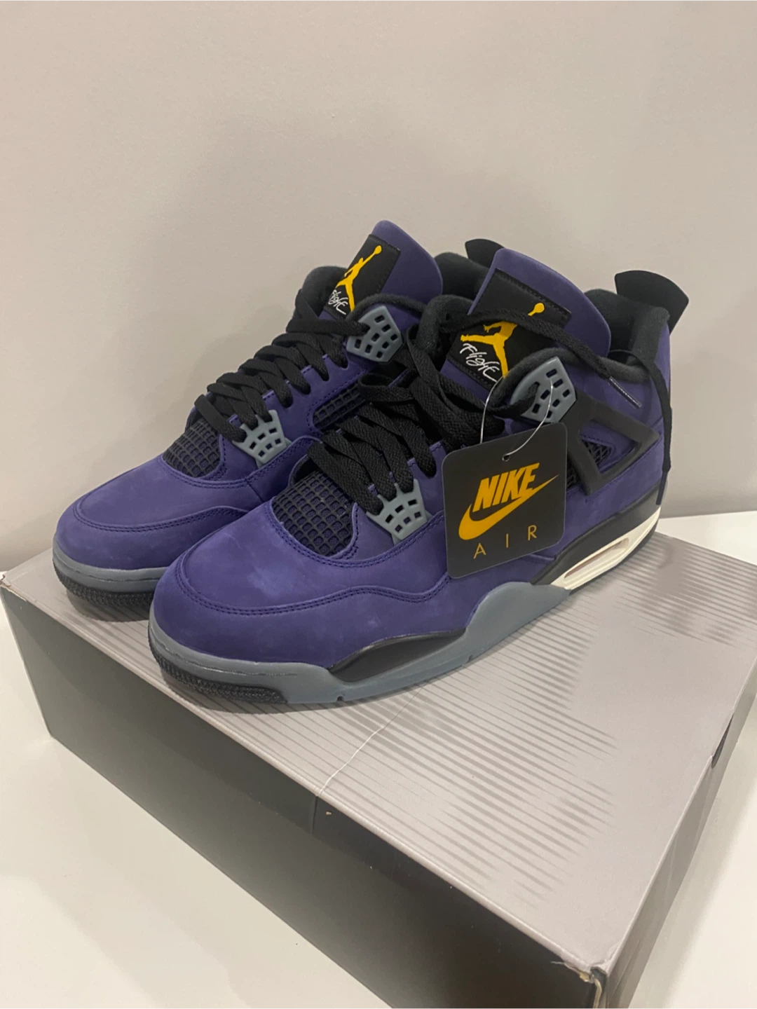 Air Jordan 4 Retro OG lakers (limited edition)