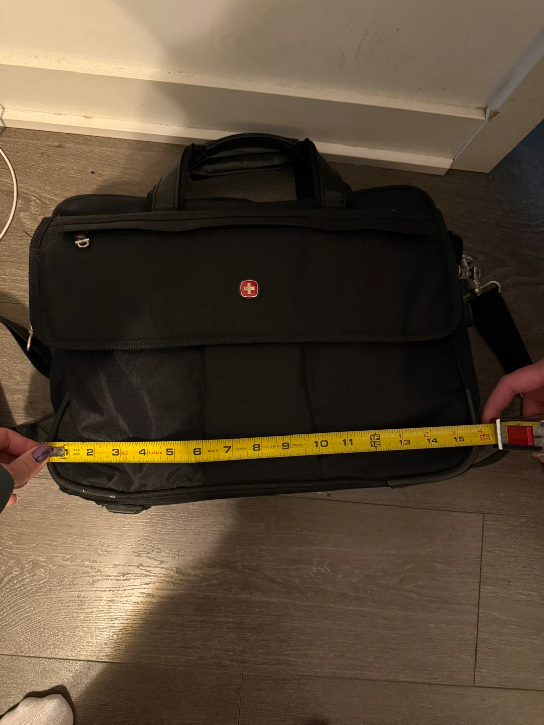 Black Swiss Gear Laptop Bag - photo 2