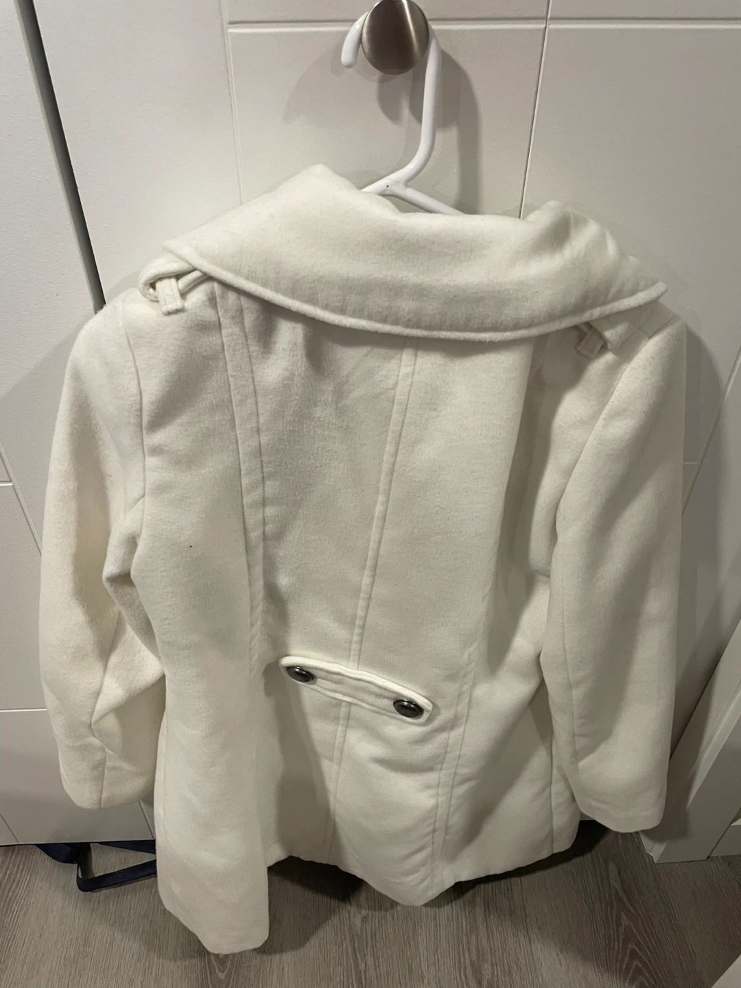 Suzy Shier White Coat - Size L - photo 3