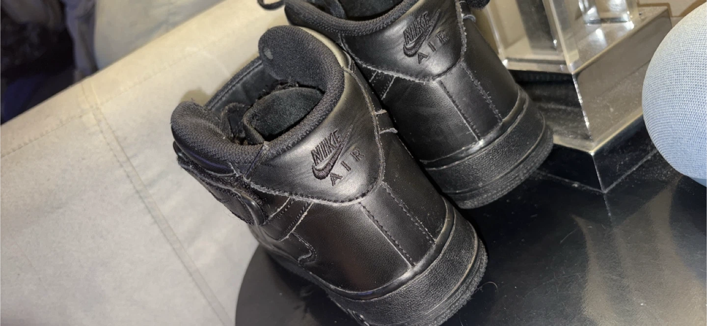Nike Air Force 1 Mid ‘07 Top Sneakers - Black - photo 2