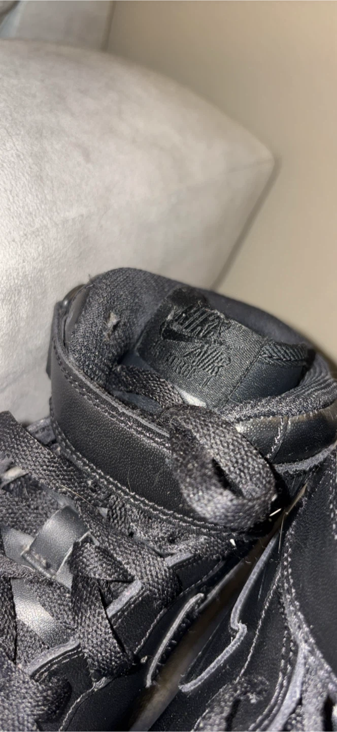 Nike Air Force 1 Mid ‘07 Top Sneakers - Black - photo 3
