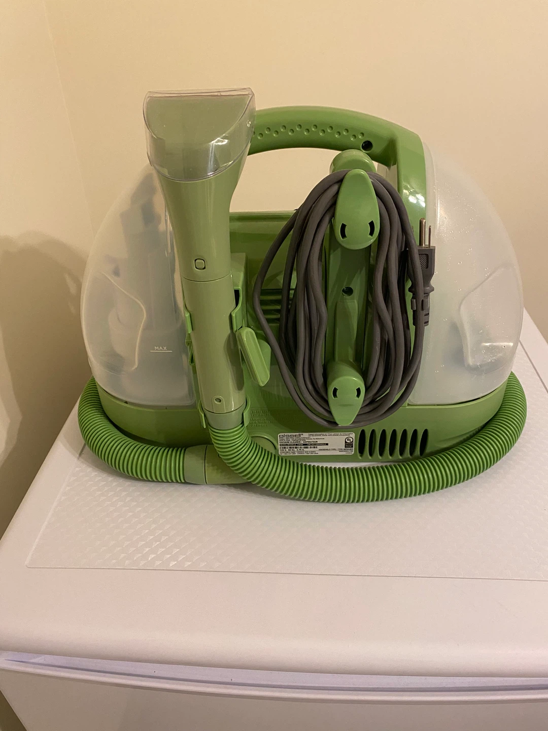 Bissell Little Green Portable Carpet Cleaner - photo 2