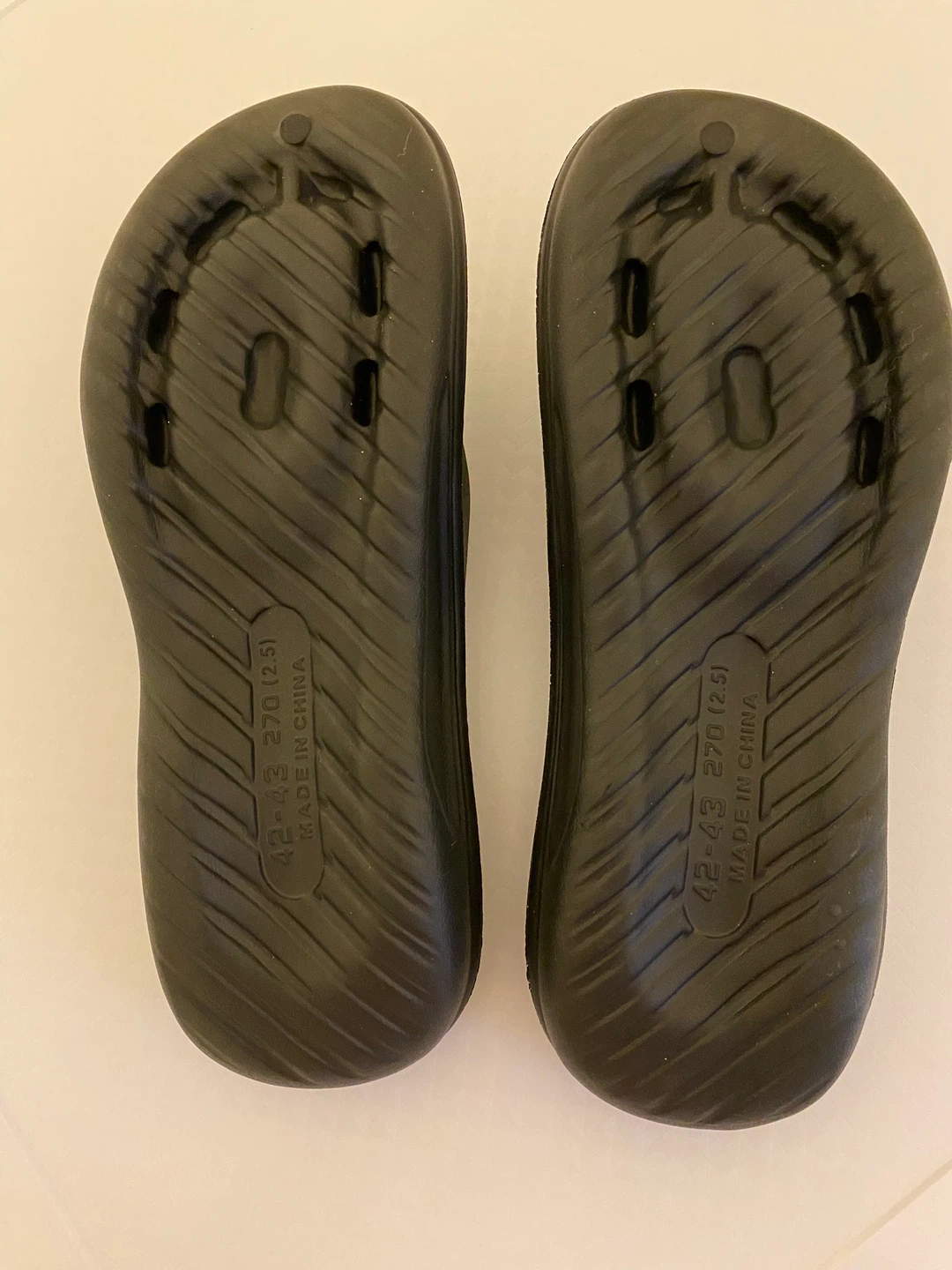 FLIP FLOPS SIZE 10 - photo 4
