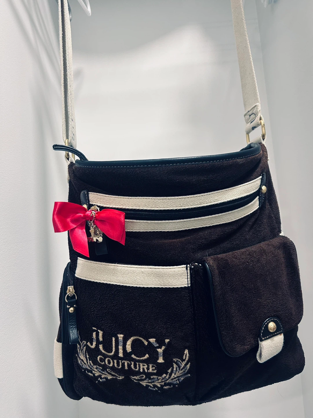 Juicy Couture Velour diaper bag  Bag with Pink Bow Charm - photo 2