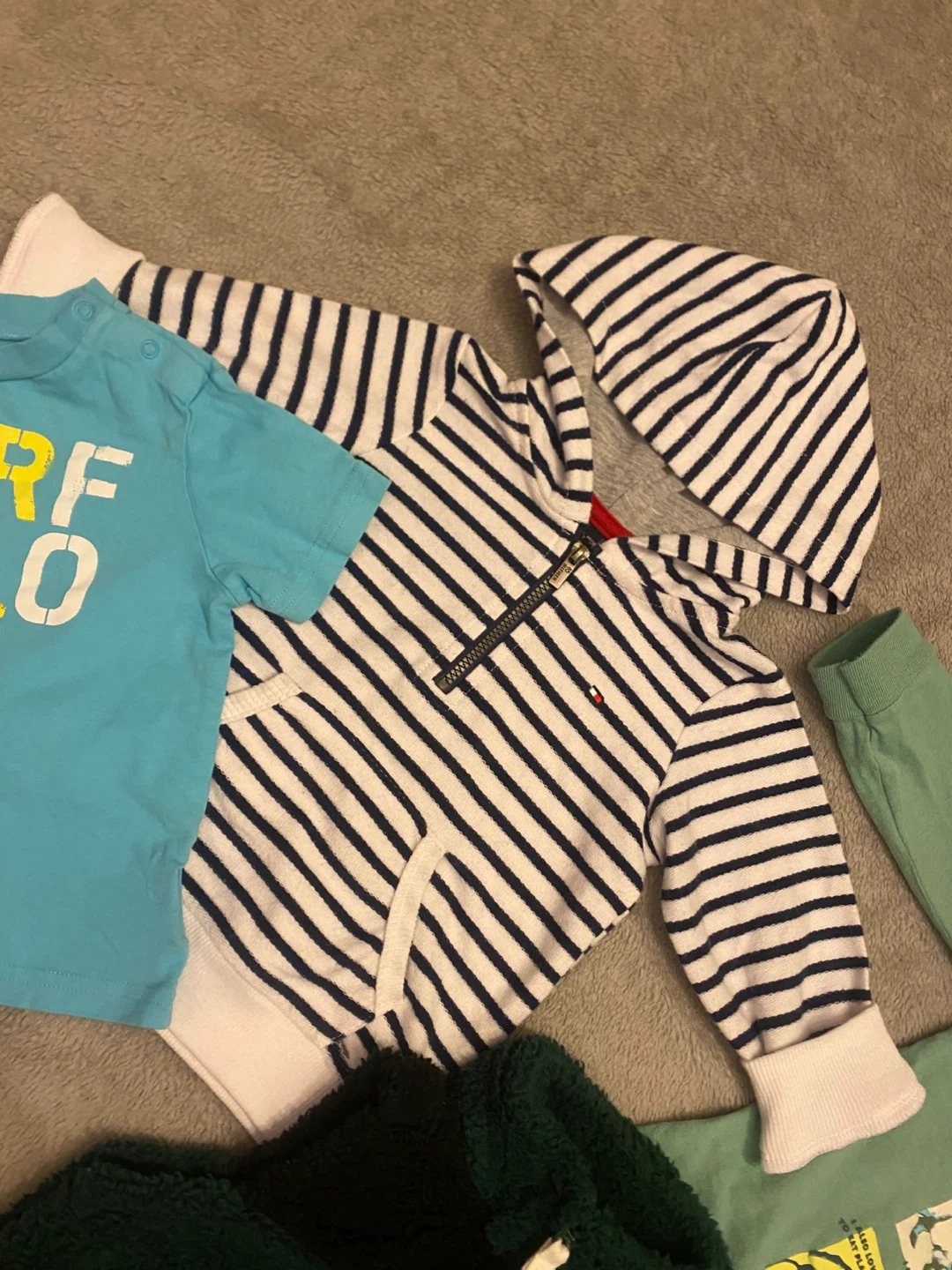 12 month boys clothing lot - photo 3