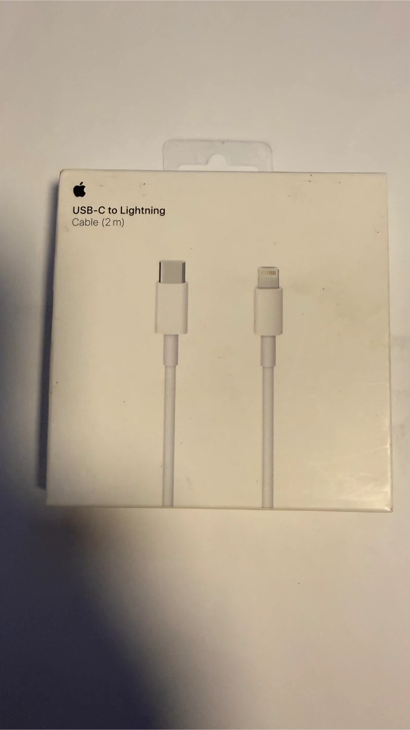 Apple 35W Dual USB-C Port Adapter & USB-C to Lightning Cable - photo 3