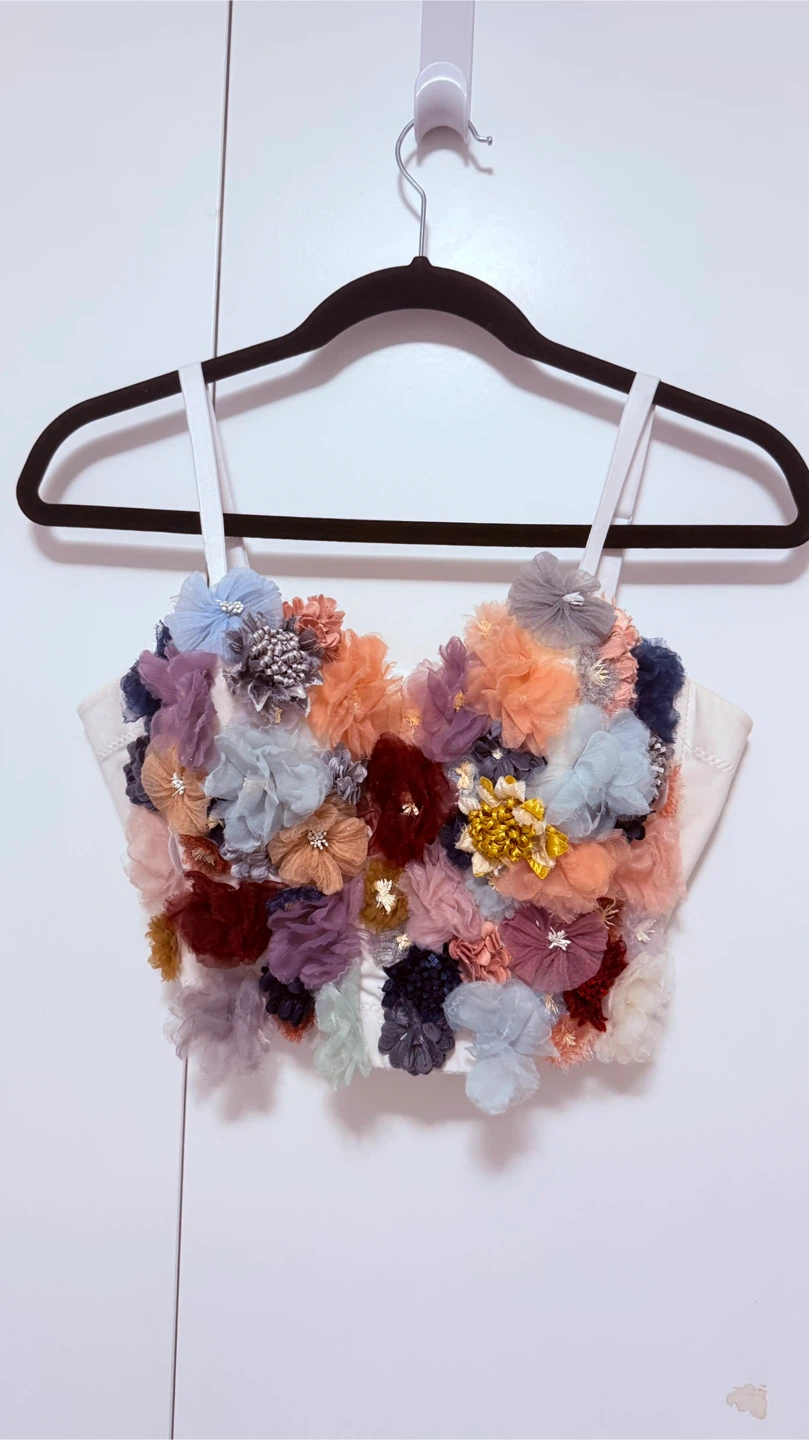 THE SANG Embellished Floral Crop Top - Size M