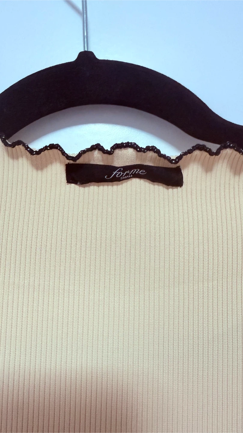 Buy all 5 for 20, or 5 each Women's assorted tops - photo 2