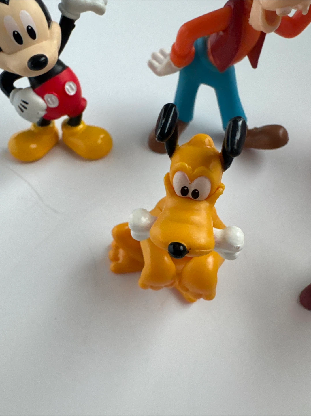 Disney Character Figurines Set Mickey mouse and friends - photo 3