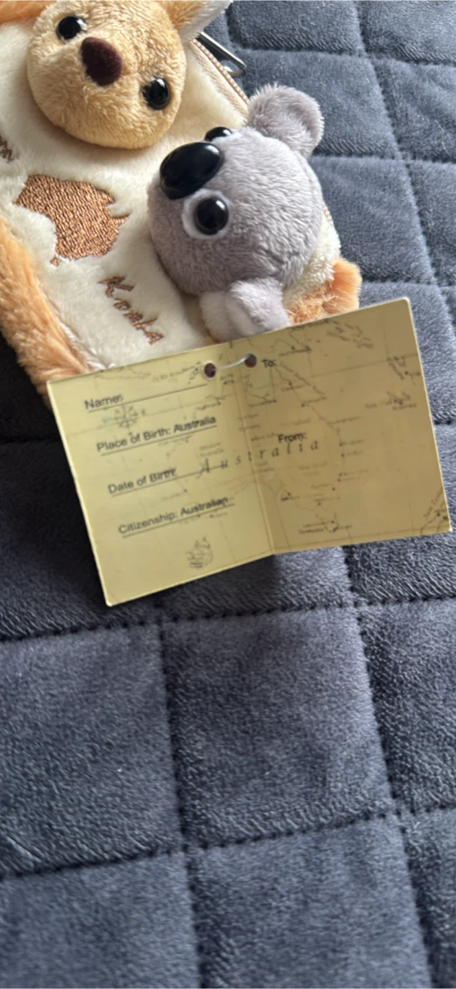 Plush Kangaroo & Koala Coin Purse with Passport Keychain - photo 4