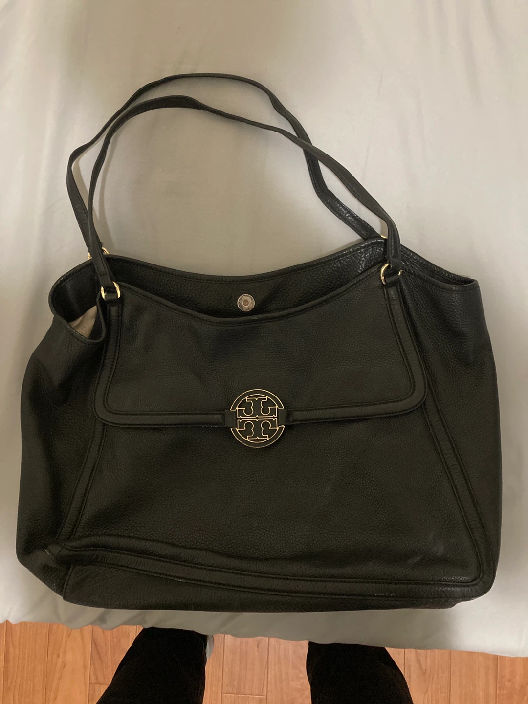 Tory Burch Black Leather Shoulder Bag