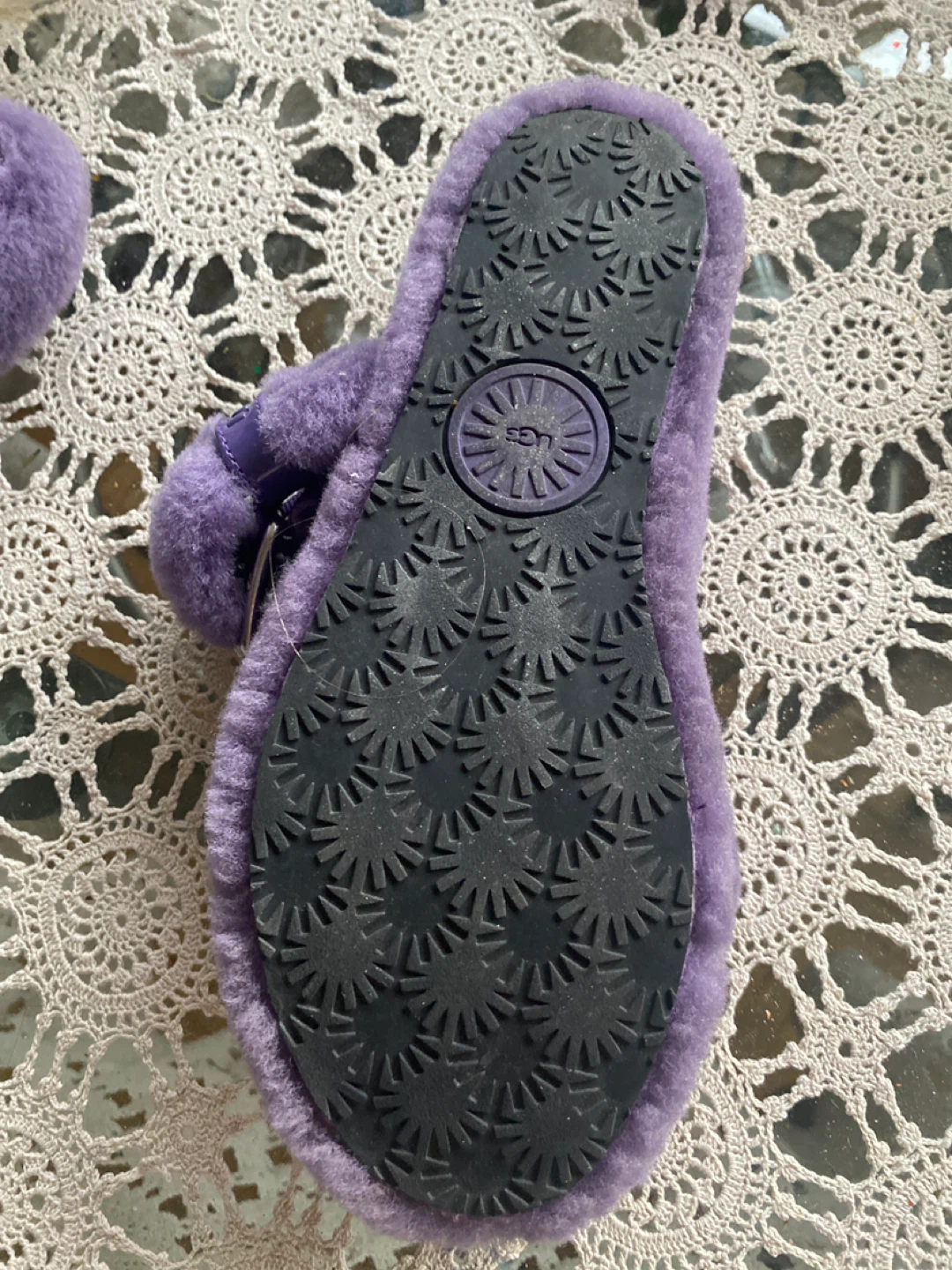 UGG Purple Sheepskin Slippers - photo 2