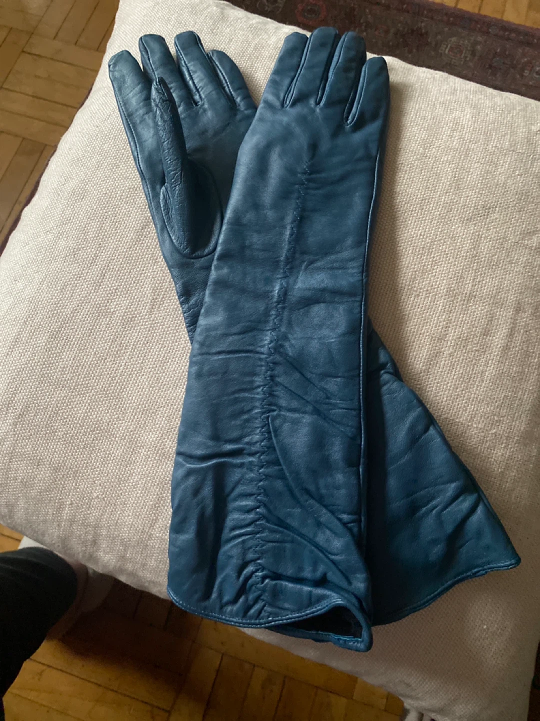 Teal Leather Gloves