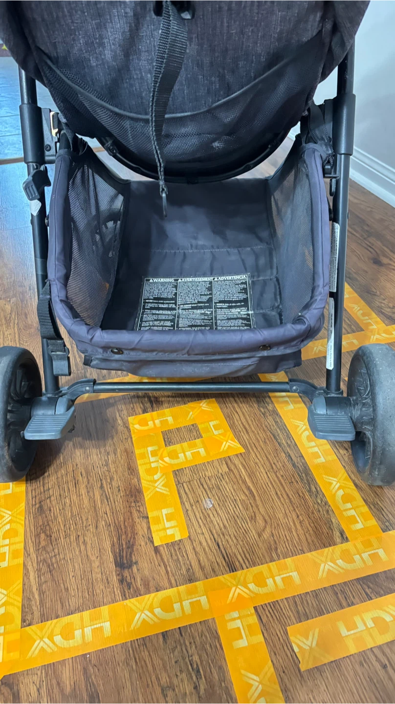 Evenflo Stroller - photo 2