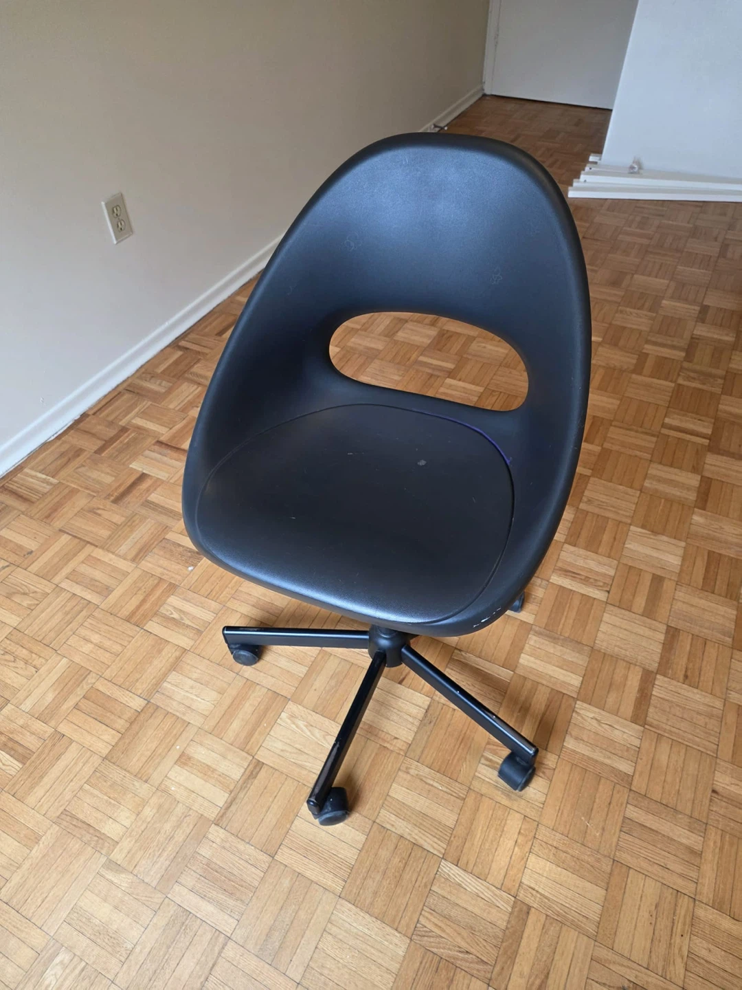 Black Office Chair - IKEA NILSERIK - photo 2