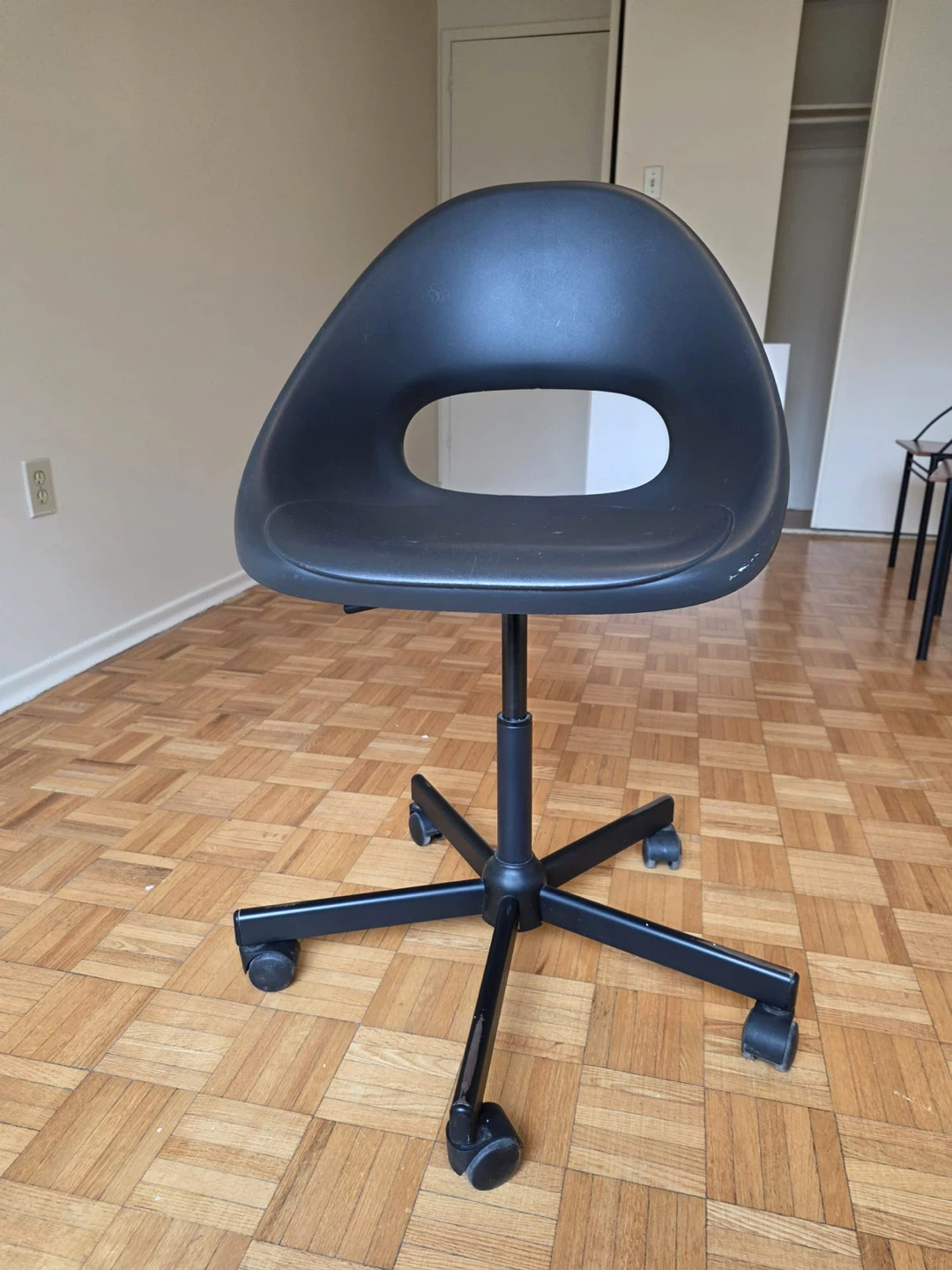 Black Office Chair - IKEA NILSERIK