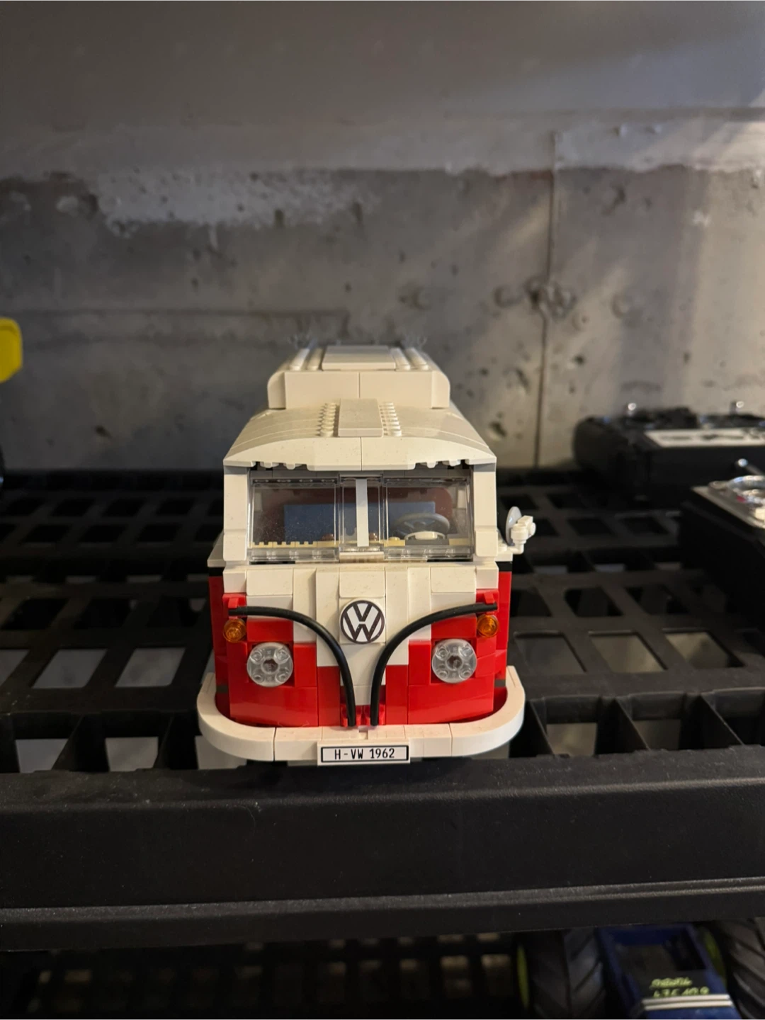 Lego VW Camper Van 10220 Complete with box - photo 3