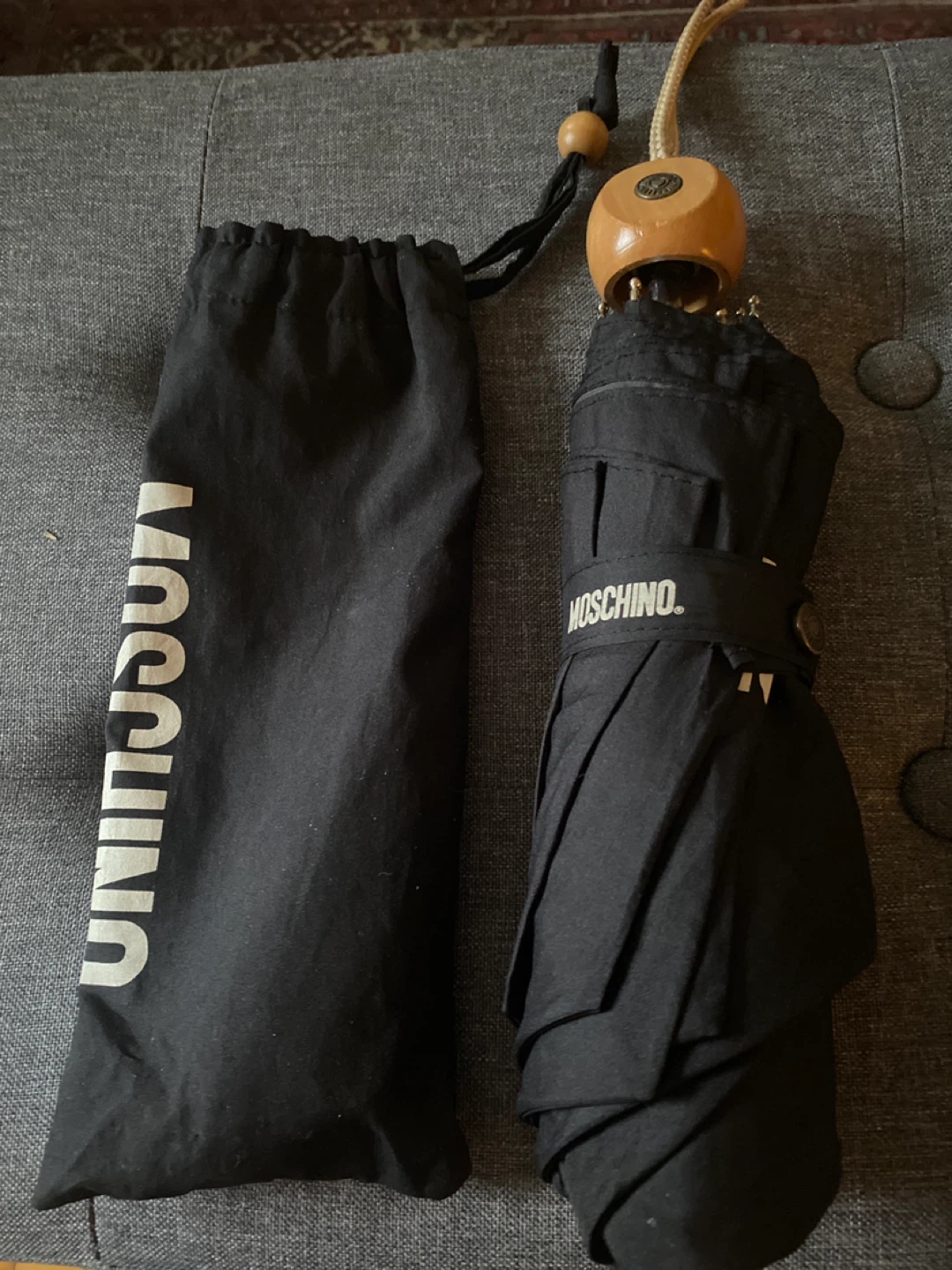 Moschino Black Umbrella with Pouch - photo 2