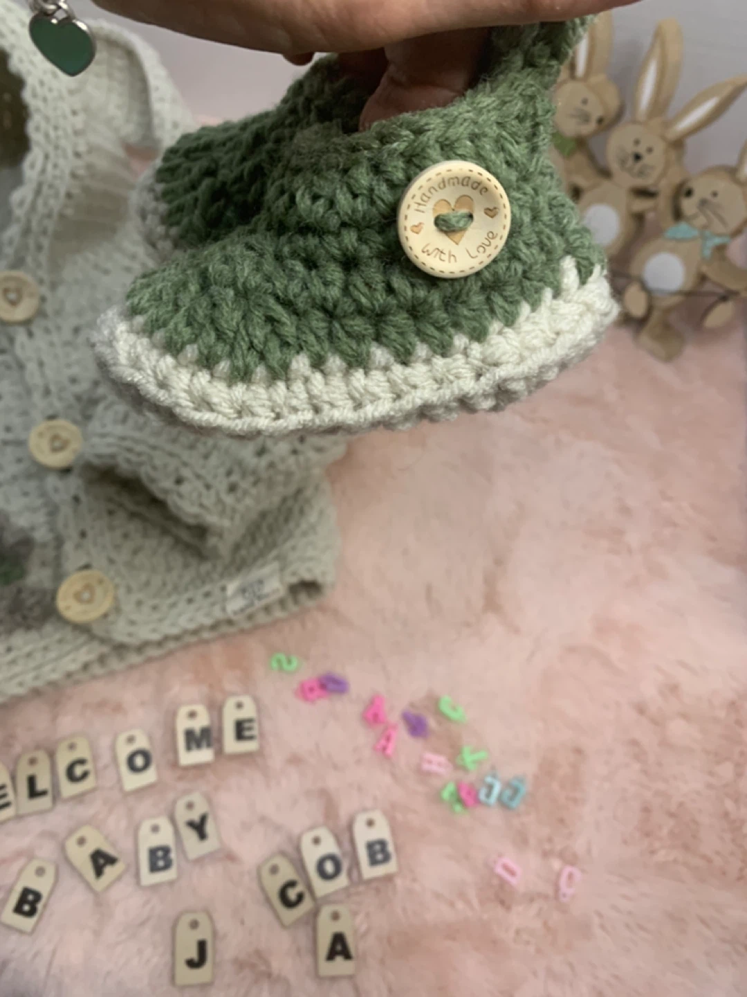 Handmade Crochet Baby Sweater and Booties Set - photo 3
