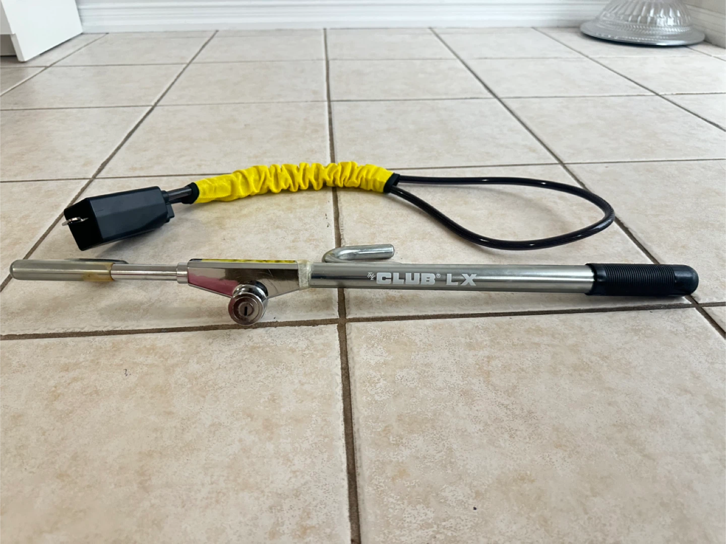 The Club LX and Steering Wheel Lock