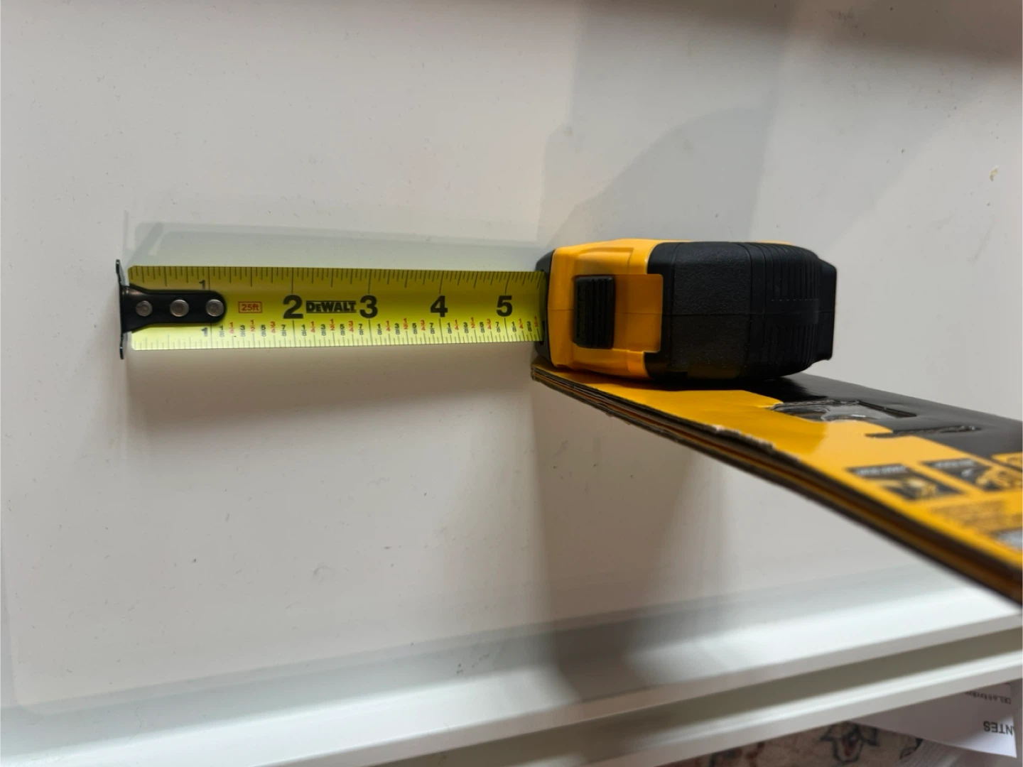 DEWALT ATOMIC 25 ft. Tape Measure - photo 2