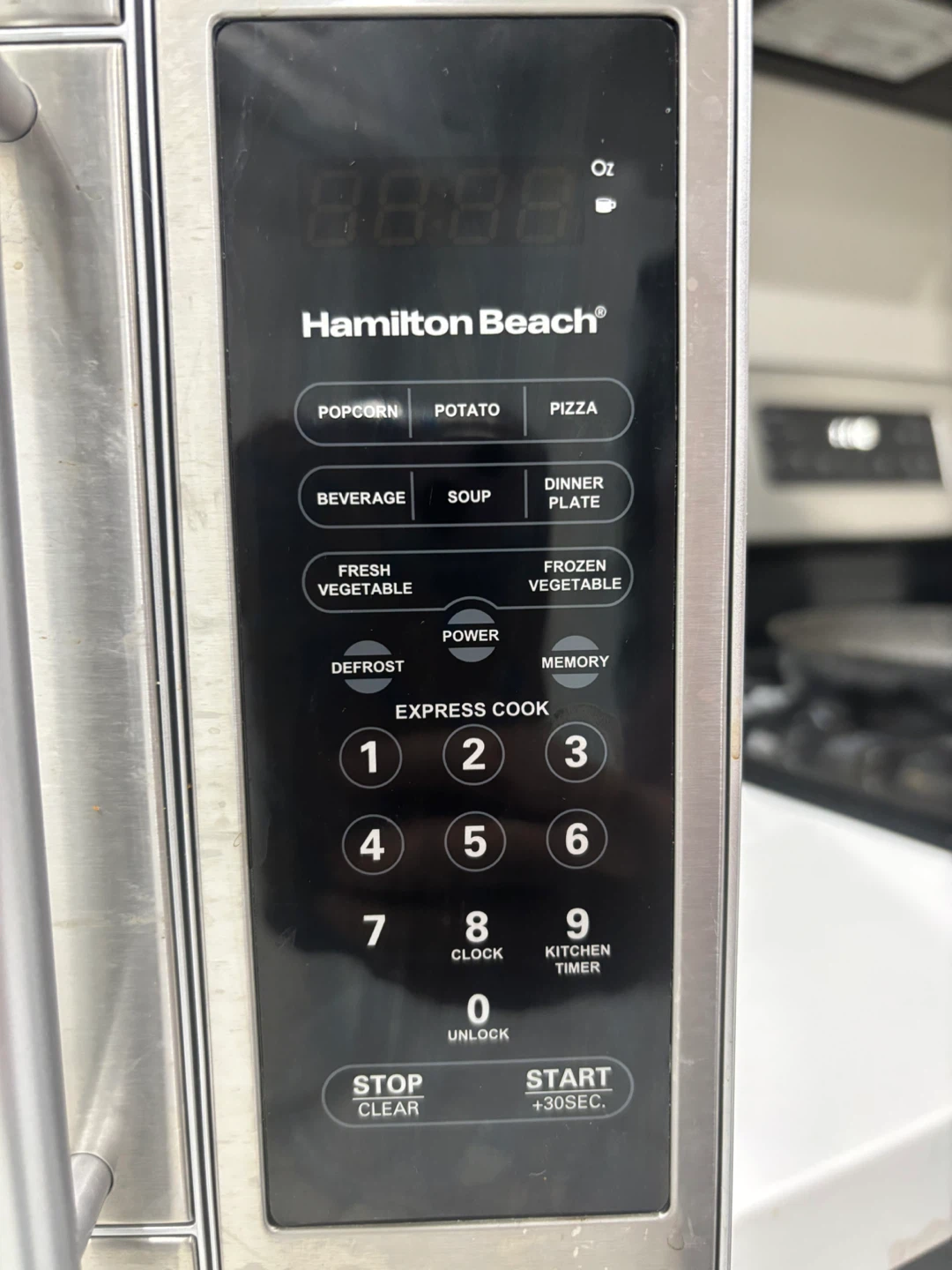 Hamilton Beach Microwave Oven - photo 2