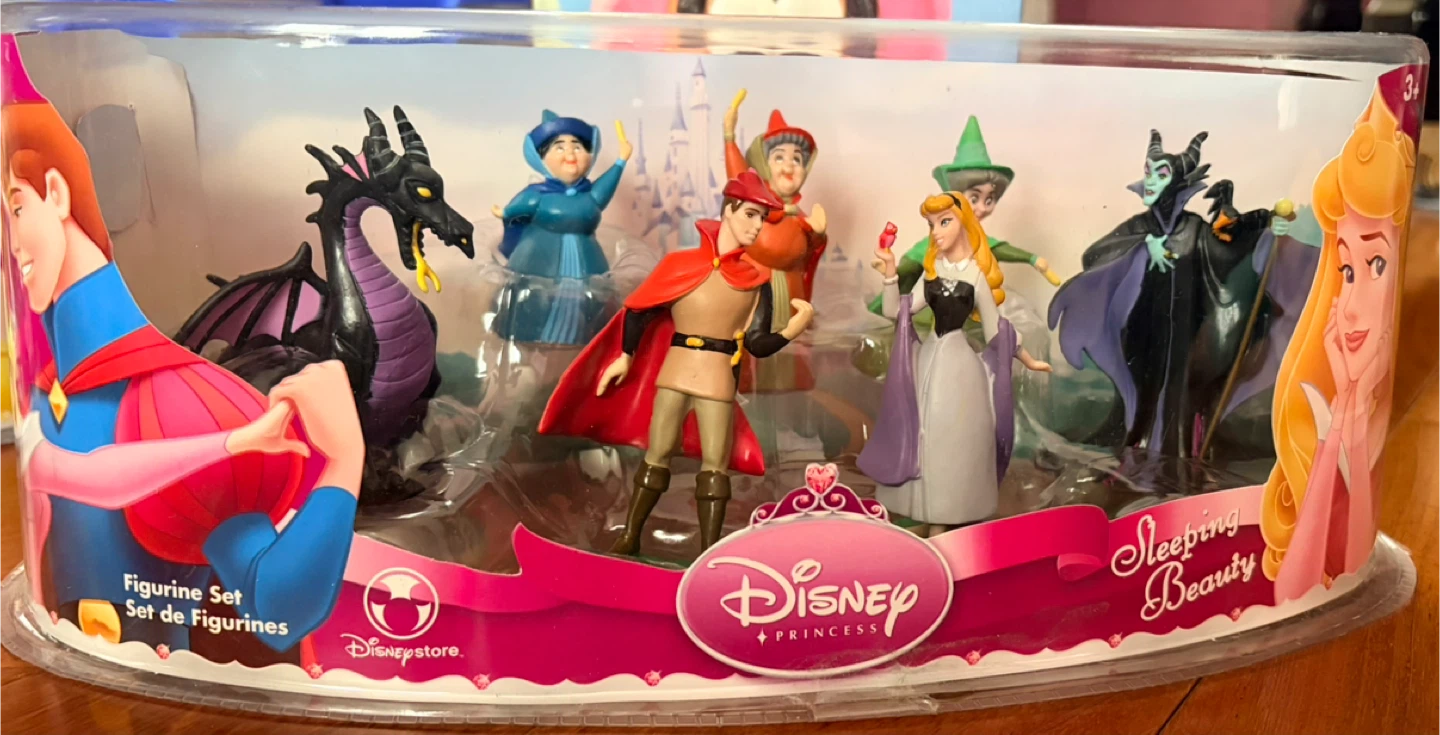 Disney Princess Sleeping Beauty & Belle Figurine Set