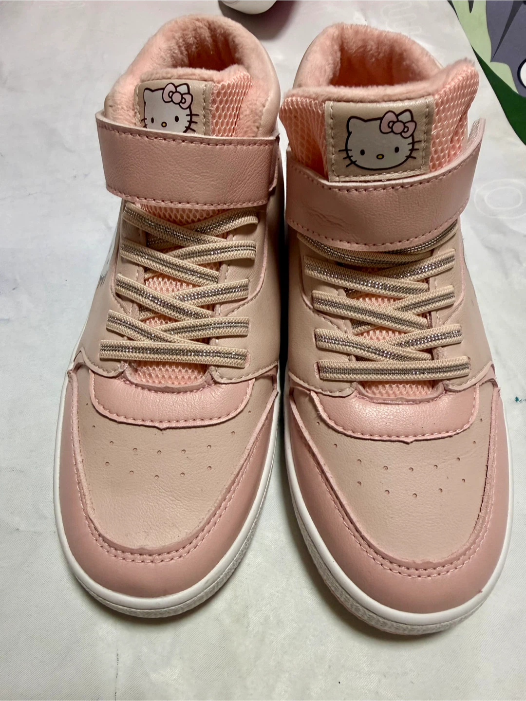 Hello Kitty Pink High-Top Sneakers - Size 35 - photo 2