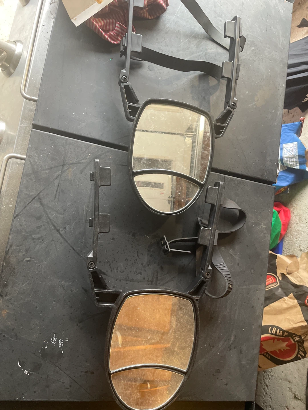 Set of 2 Side tow Mirrors with Straps