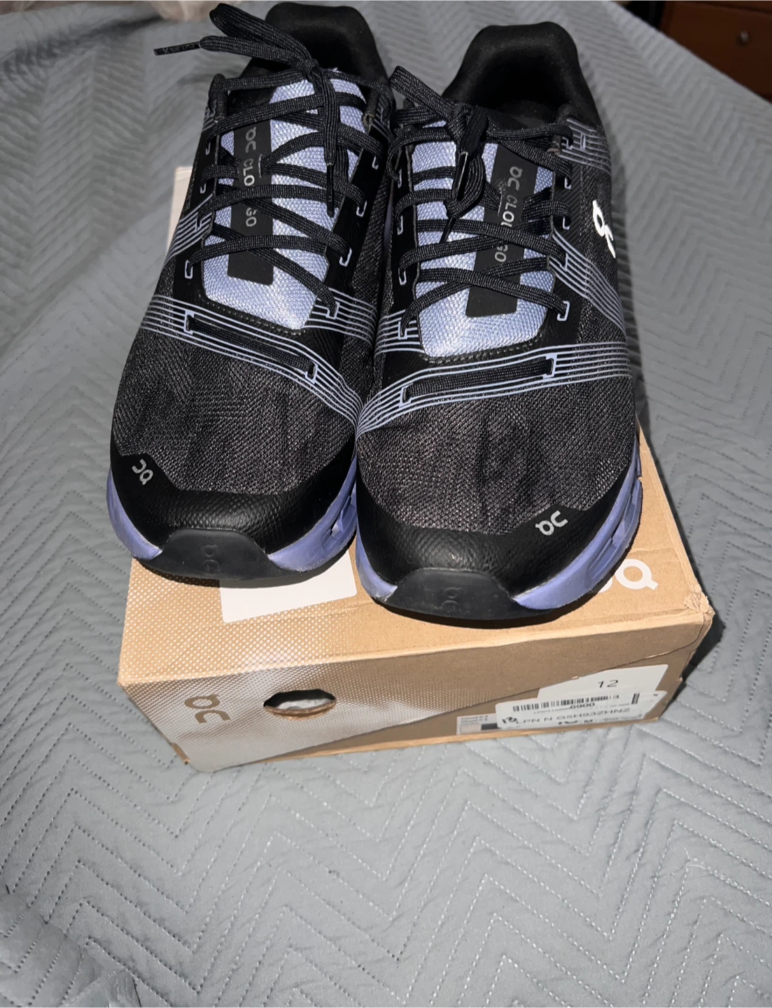 On Cloud X4 Running Shoes Black/Purple MENS-size 13