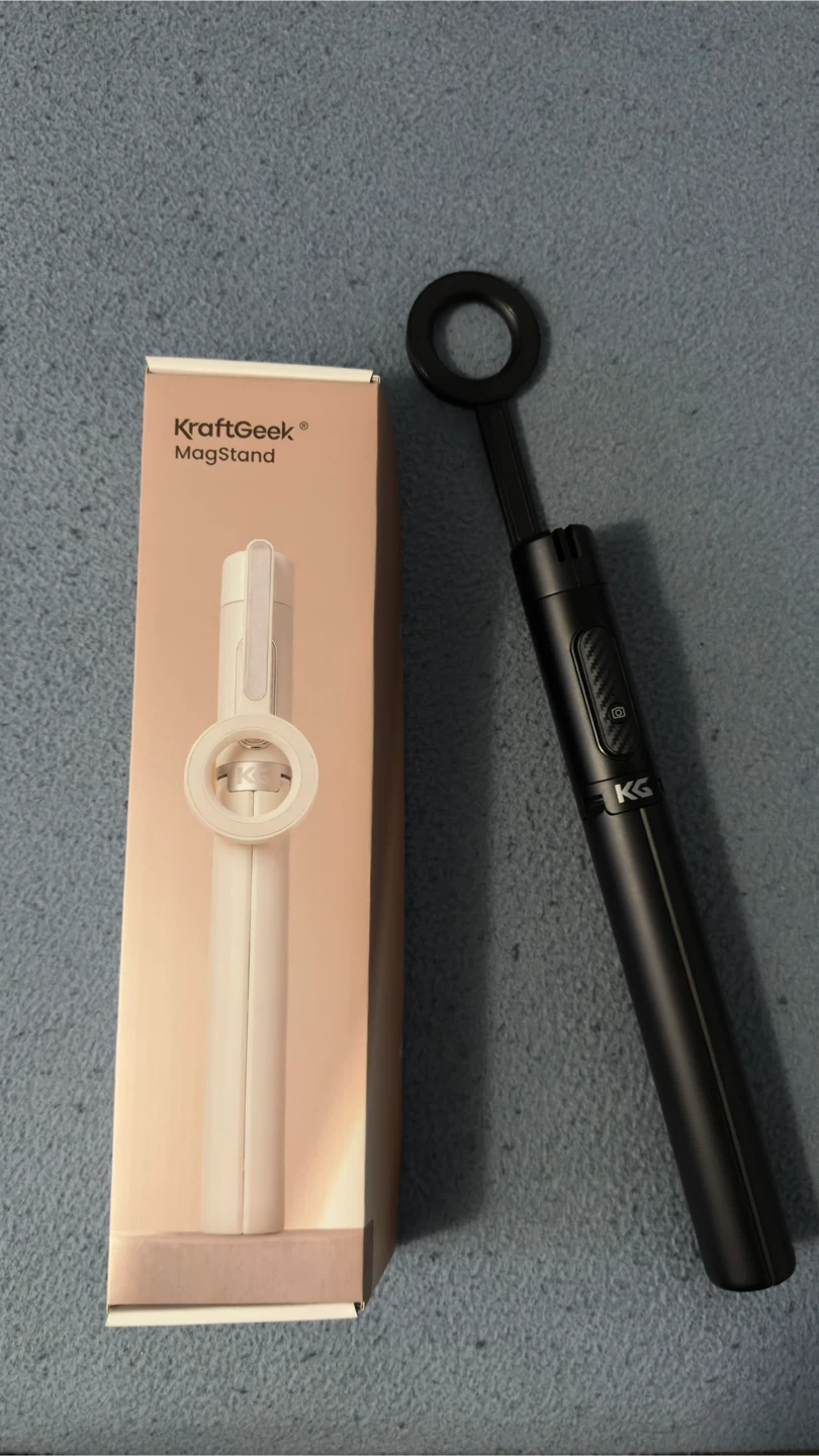 KraftGeek Magstand Selfie Stick Tripod