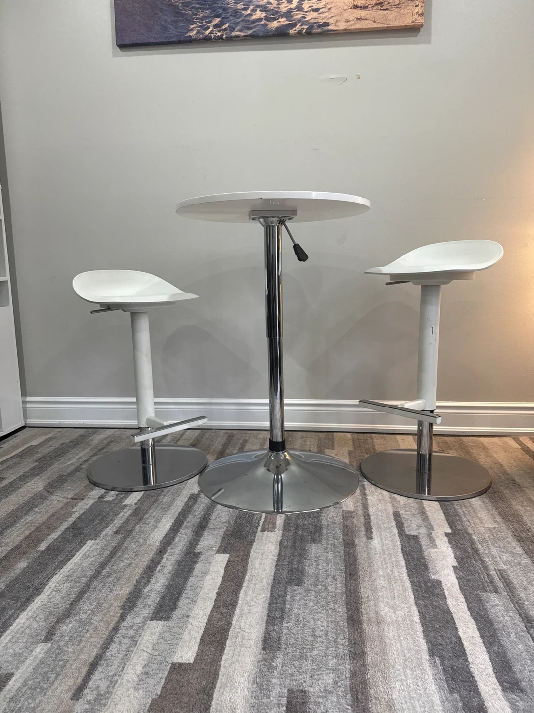 White Bar Table and 2 Stools Set