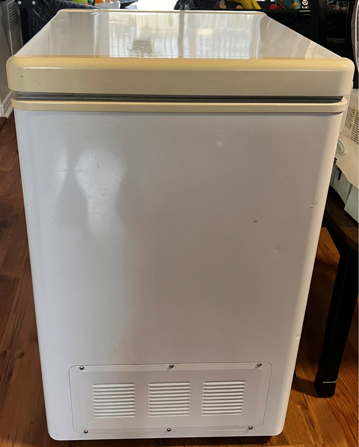 Danby Chest Freezer - photo 3