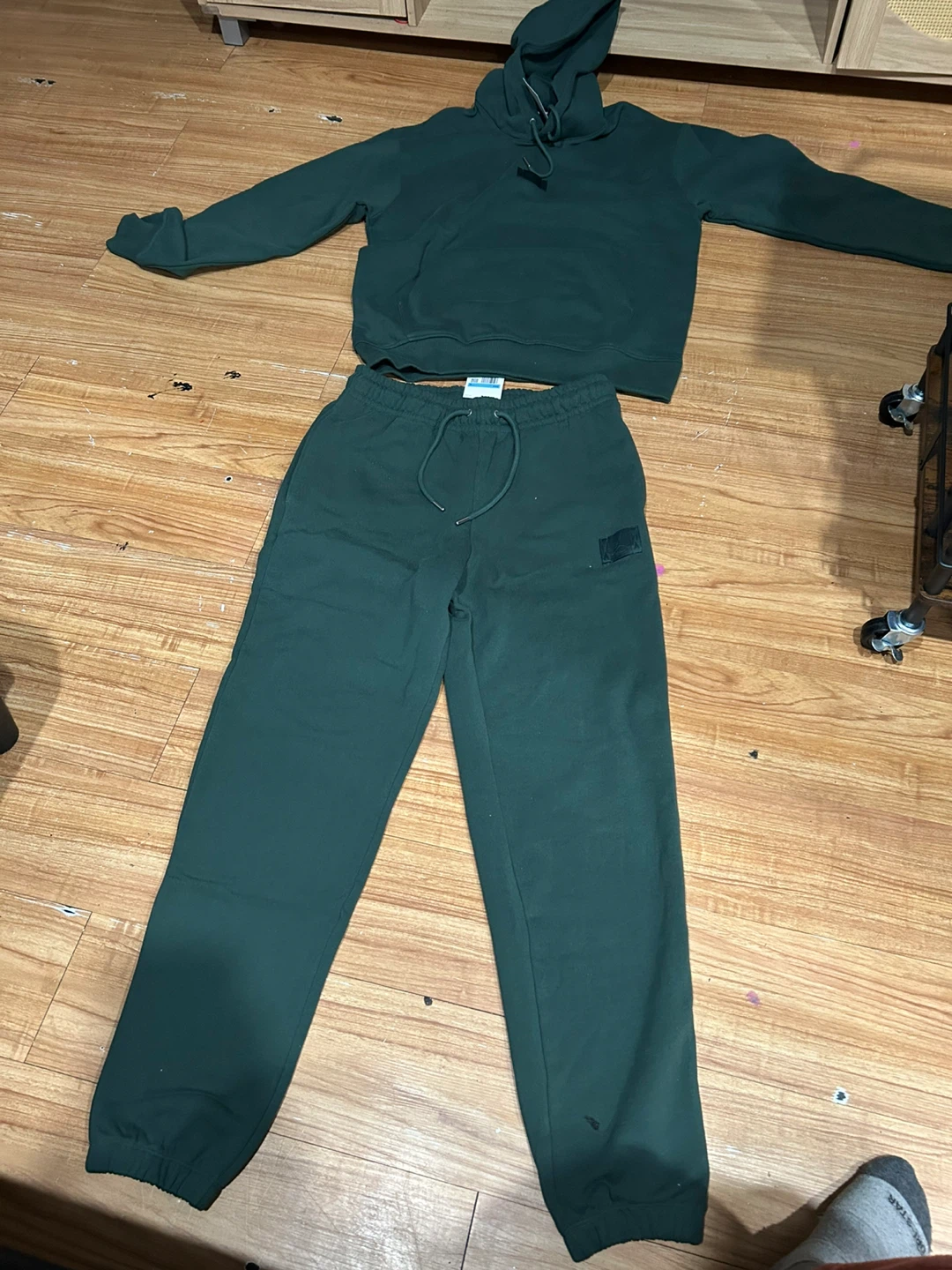 Jordan Green Hoodie and Sweatpants Set - Size Medium