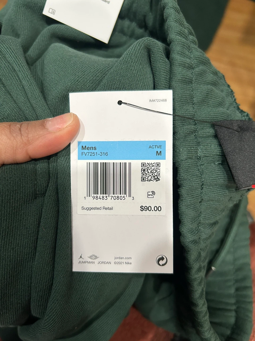 Jordan Green Hoodie and Sweatpants Set - Size Medium - photo 4