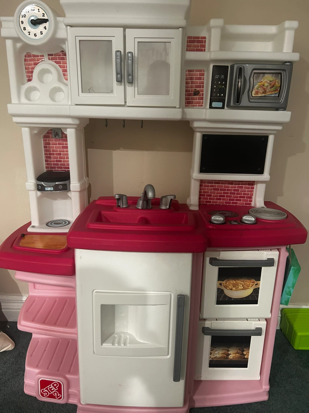 Step2 Kids Play Kitchen - photo 2