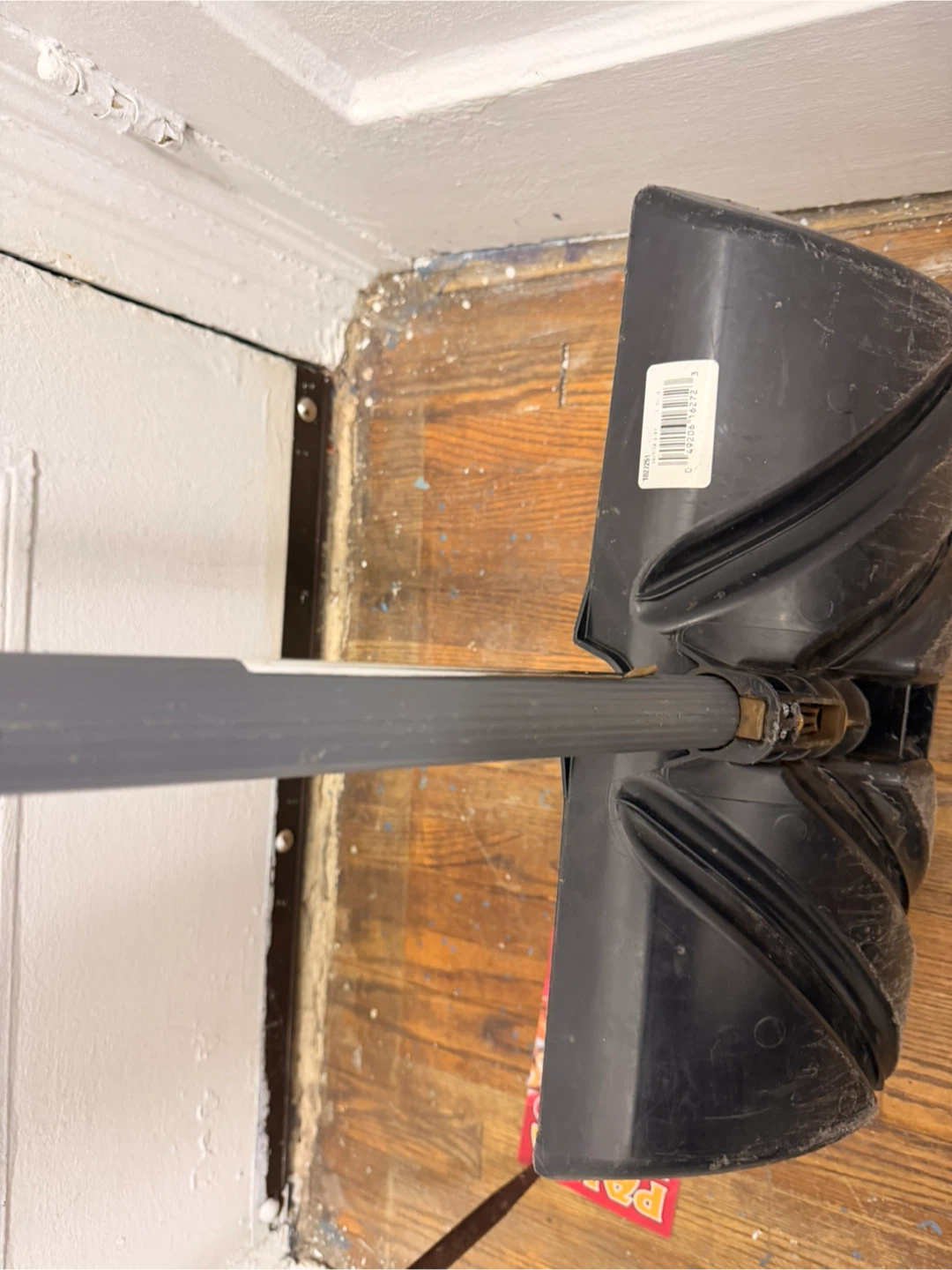 Snow Joe SJBLZD Snow Shovel - photo 5